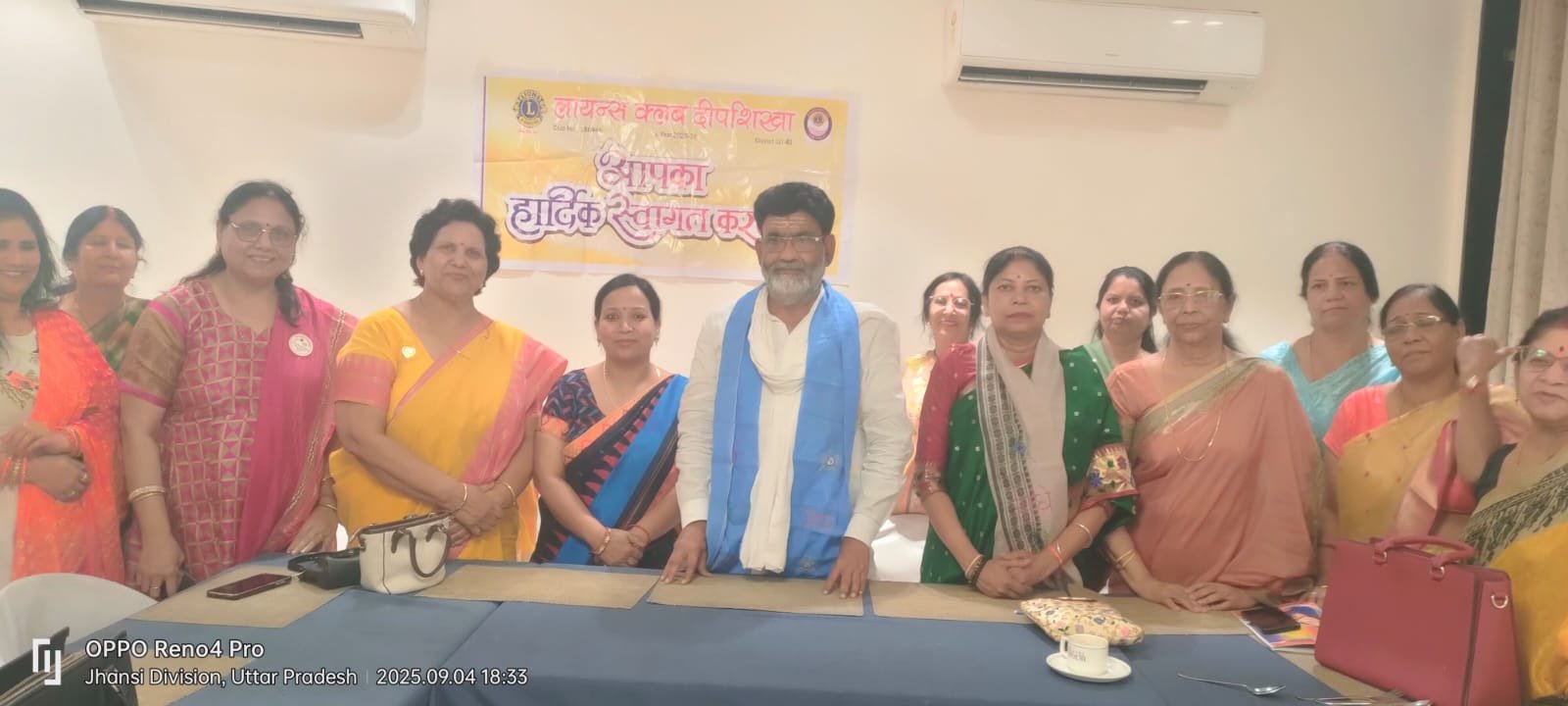 Honouring Teacher’s-Lions Club Jhansi Deepshikha
