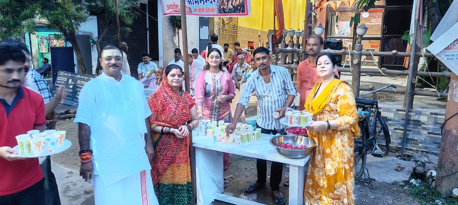 Kavad Yatri Food Distribution-Lions Club Rath Virat